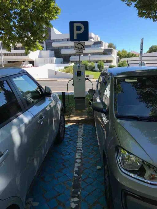 Alexa Apartment T2, Albufeira Center Two Bedrooms Self Check-In Eksteriør billede